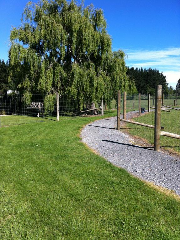 The Meadows Villa Christchurch Buitenkant foto