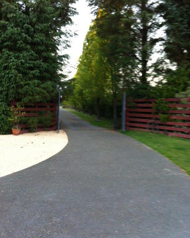 The Meadows Villa Christchurch Buitenkant foto