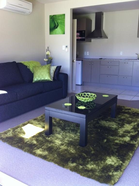 The Meadows Villa Christchurch Buitenkant foto