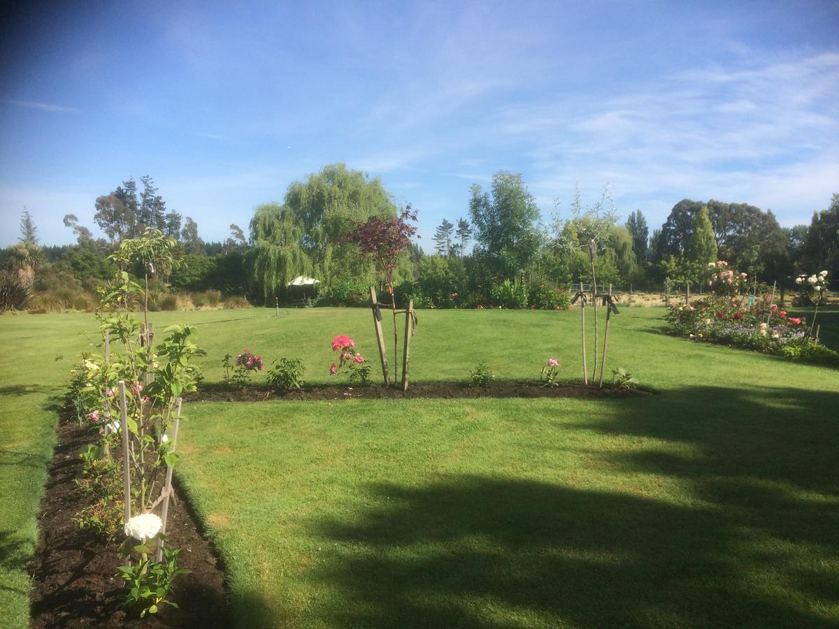 The Meadows Villa Christchurch Buitenkant foto