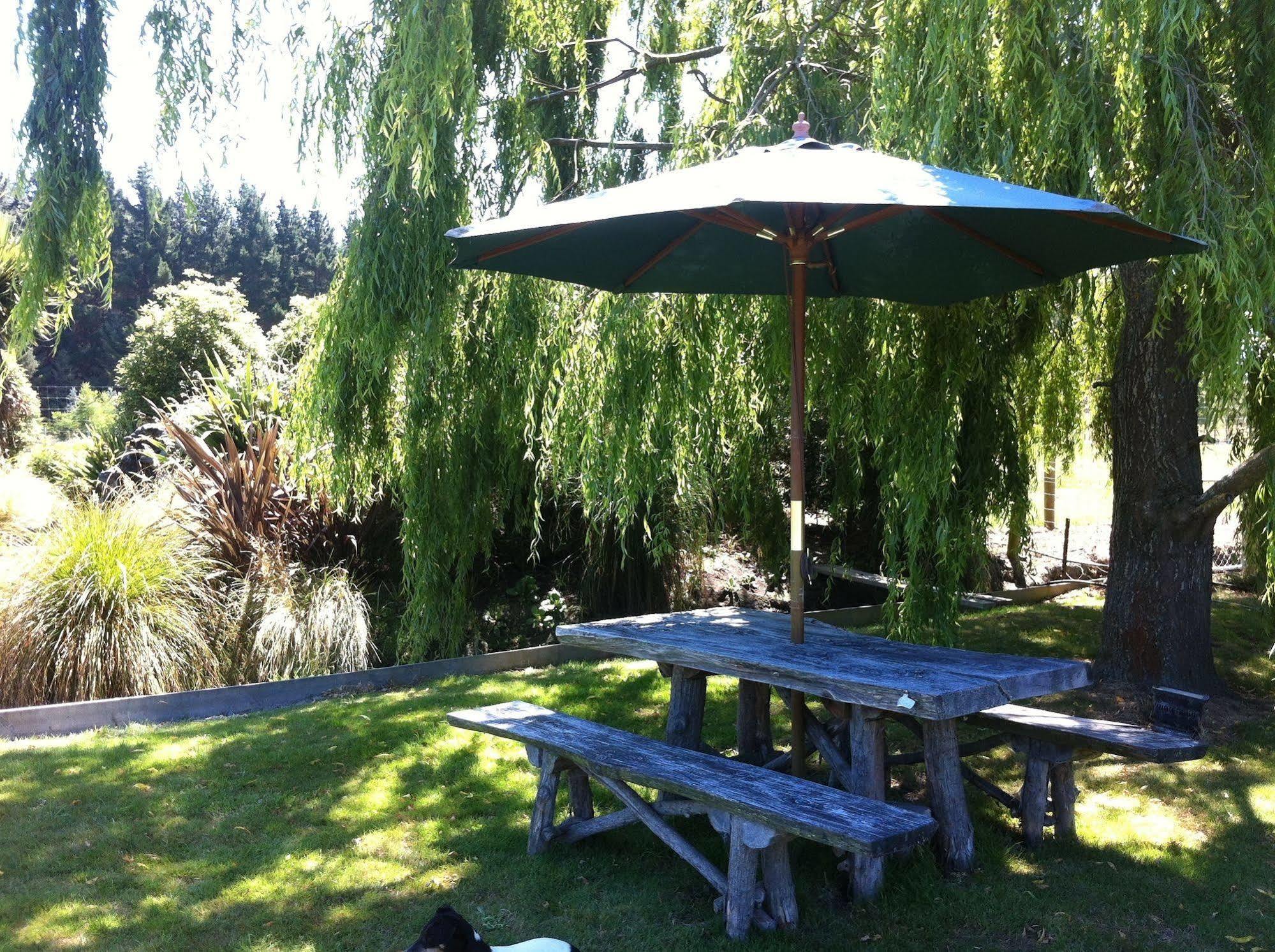 The Meadows Villa Christchurch Buitenkant foto