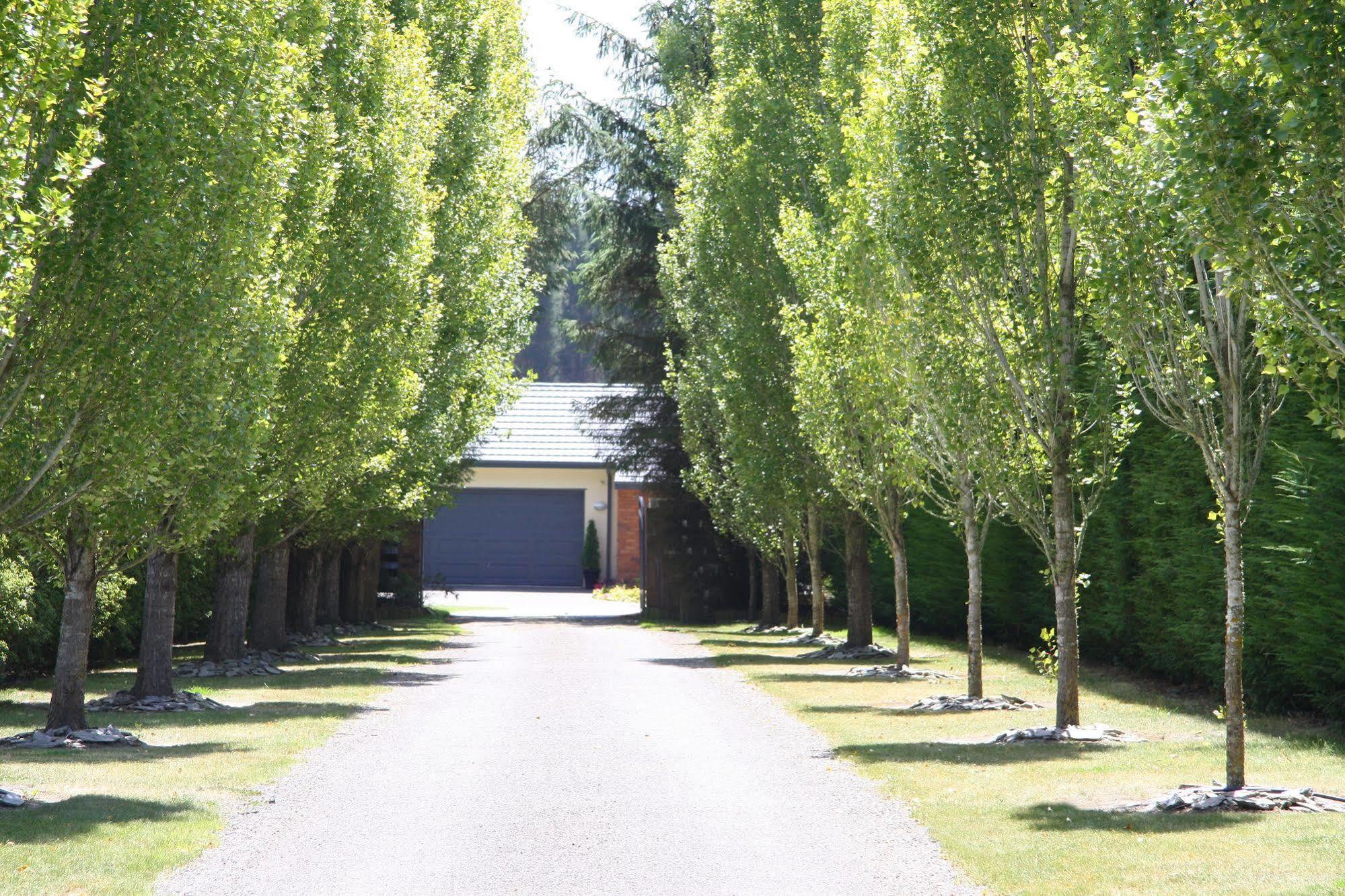 The Meadows Villa Christchurch Buitenkant foto